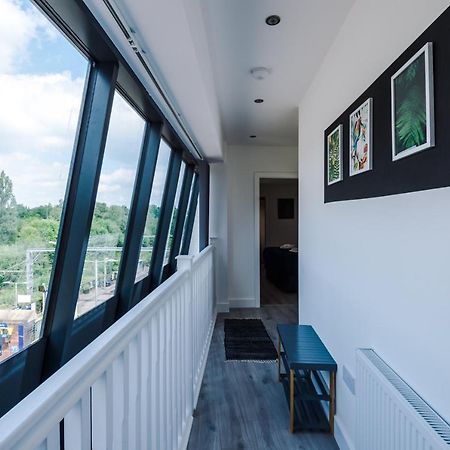 Rest & Recharge At The Station Apartments แมนเชสเตอร์ ภายนอก รูปภาพ