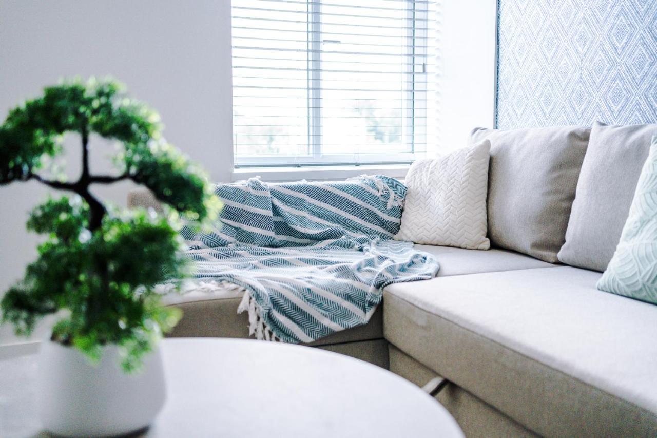 Rest & Recharge At The Station Apartments แมนเชสเตอร์ ภายนอก รูปภาพ